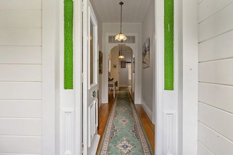 Photo of property in 160a Frankley Road, Frankleigh Park, New Plymouth, 4310