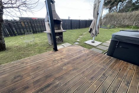 Photo of property in 1/2 Palm Court Drive, Glen Eden, Auckland, 0602