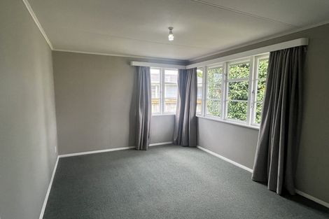 Photo of property in 6 Radnor Place, Highbury, Palmerston North, 4412