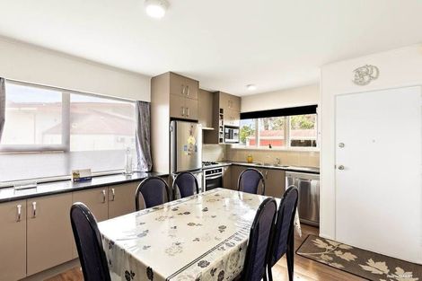 Photo of property in 15 Cape Road, Mangere, Auckland, 2022