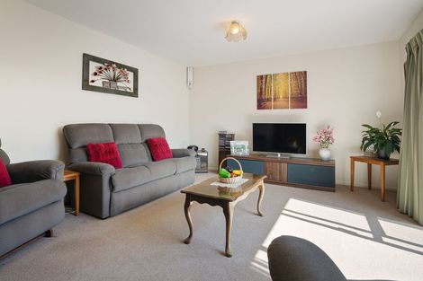 Photo of property in 1/469 Bower Avenue, Parklands, Christchurch, 8083