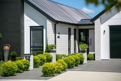 Photo of property in 33 William Paul Street, Cambridge, 3434