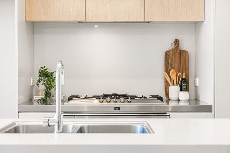 Photo of property in 6 Little Compton Mews, Snells Beach, 0920