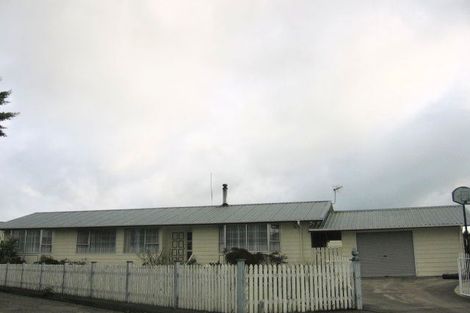 Photo of property in 26 Chadwick Place, Highbury, Palmerston North, 4412