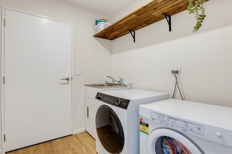 Photo of property in 32 Summers Road, Darfield, 7571