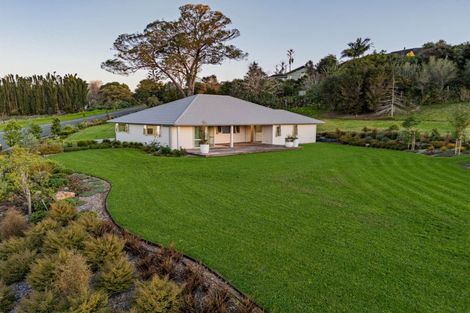 Photo of property in 22 Lone Gum Lane, Kerikeri, 0230