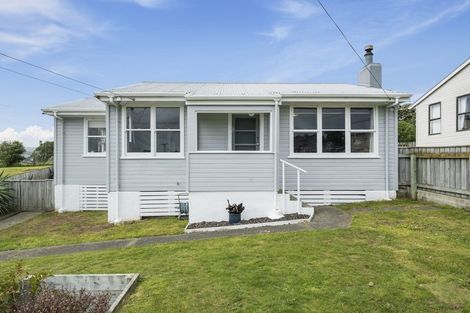 Photo of property in 11 Tuki Street, Titahi Bay, Porirua, 5022