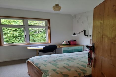 Photo of property in 18a Taungata Road, York Bay, Lower Hutt, 5013