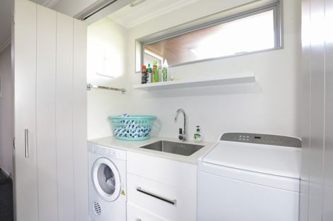 Photo of property in 1 Locheagles Rise, Kinloch, Taupo, 3377