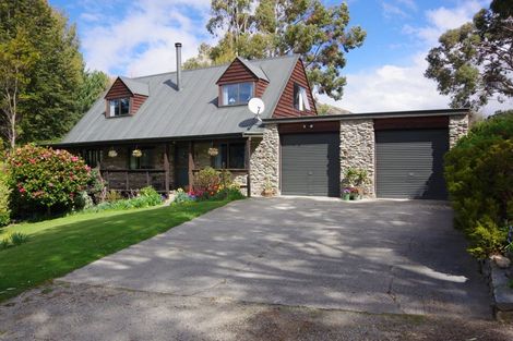 Photo of property in 2256 Cardrona Valley Road, Cardrona, Wanaka, 9382