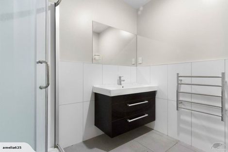 Photo of property in 7/45a Swanson Road, Henderson, Auckland, 0610