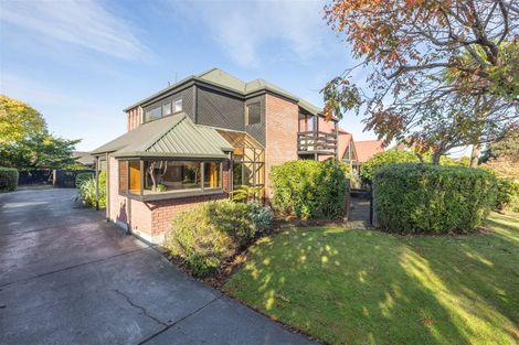 Photo of property in 80 Apsley Drive, Avonhead, Christchurch, 8042