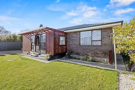 Photo of property in 2/33 Tower Street, Hornby, Christchurch, 8042