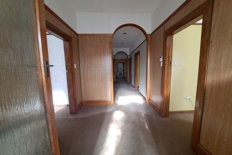 Photo of property in 2 Heretaunga Street, Petone, Lower Hutt, 5012