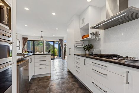 Photo of property in 28 Owen Place, Omokoroa, 3114