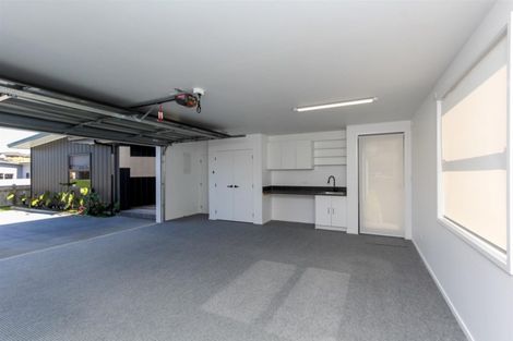 Photo of property in 41 Cyrus Street, Whalers Gate, New Plymouth, 4310