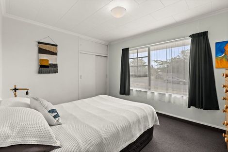 Photo of property in 10 Rush Place, Havelock North, 4130