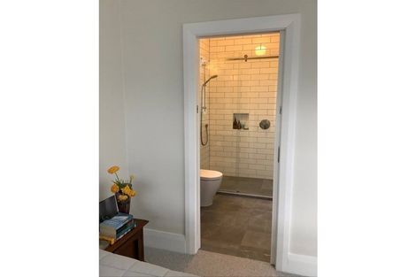 Photo of property in 5 Travancore Street, Island Bay, Wellington, 6023