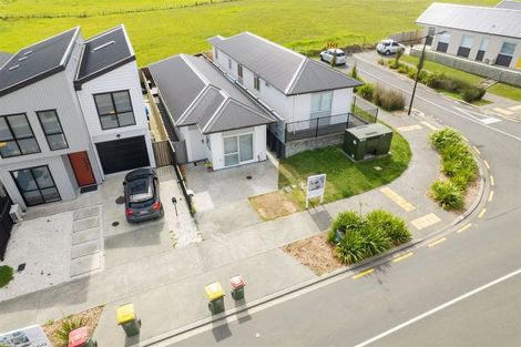 Photo of property in 27 Matakohe Road, Westgate, Auckland, 0814