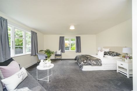 Photo of property in 30 Lyndhurst Street, Takaro, Palmerston North, 4412