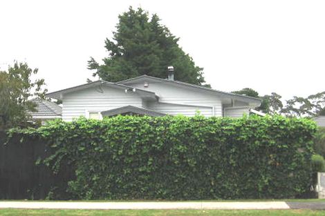 Photo of property in 17 Ranui Station Road, Ranui, Auckland, 0612