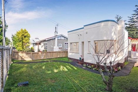 Photo of property in 19 Fowlds Avenue, Sandringham, Auckland, 1025