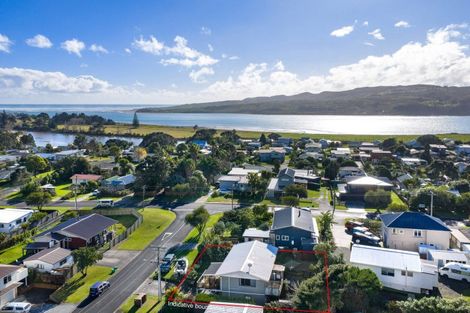 Photo of property in 18 Karekare Avenue, Raglan, 3225
