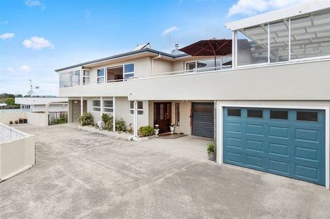 Photo of property in 4 Mana Street, Otumoetai, Tauranga, 3110