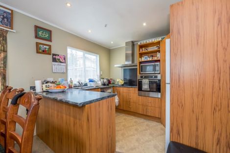Photo of property in 9 Bush Street, Naenae, Lower Hutt, 5011