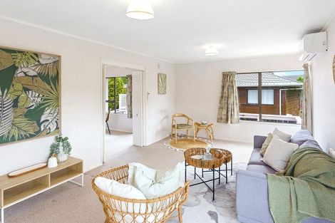 Photo of property in 15 Atarau Grove, Paraparaumu, 5032