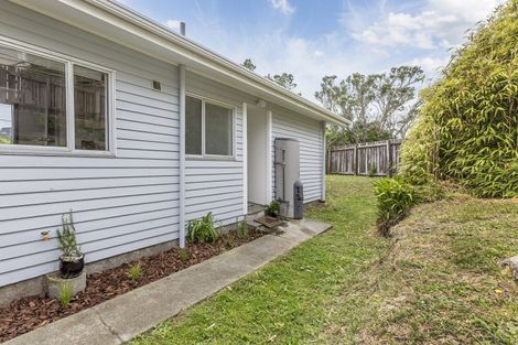 Photo of property in 2/236 Helston Road, Paparangi, Wellington, 6037