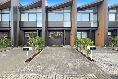 Photo of property in 18 Amber Court, Stonefields, Auckland, 1072