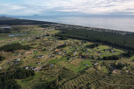 Photo of property in 14 Kanuka Drive, Waitarere, Levin, 5510