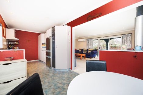 Photo of property in 17 Saturn Crescent, Milson, Palmerston North, 4414