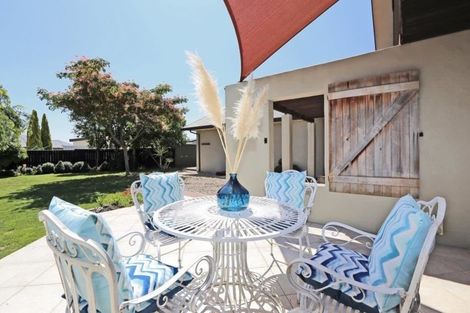 Photo of property in 9 Olive Grove, Havelock North, 4130