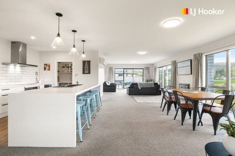 Photo of property in 103 Severn Street, Green Island, Dunedin, 9018