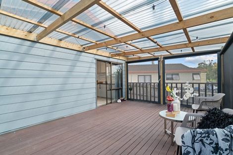 Photo of property in 2/24 Norrie Smith Avenue, Flat Bush, Auckland, 2023