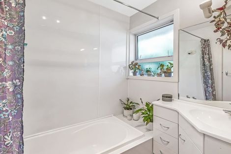 Photo of property in 1/26 Staveley Street, Avonhead, Christchurch, 8042