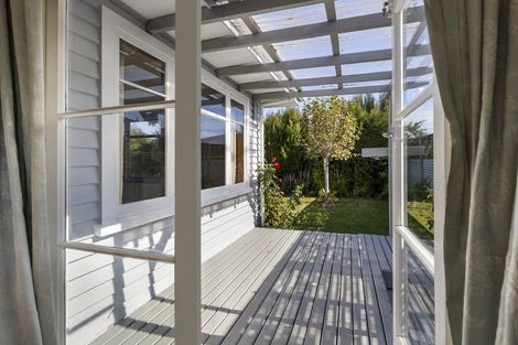 Photo of property in 24 Lucas Street, Riversdale, Blenheim, 7201