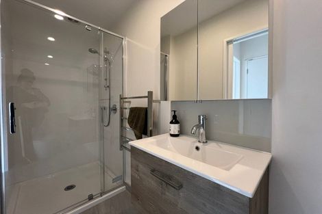 Photo of property in 35 Jabuka Street, Glen Eden, Auckland, 0602