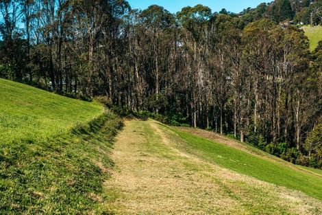 Photo of property in 56 Onetangi Road, Waiheke Island, 1971