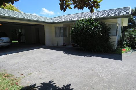 Photo of property in 8a Sandspit Road, Waiuku, 2123