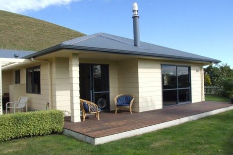 Photo of property in 668 Swamp Road, Puketapu, Napier, 4183