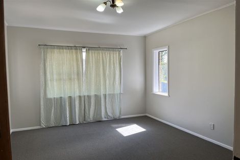 Photo of property in 3 Mccullough Avenue, Papatoetoe, Auckland, 2025