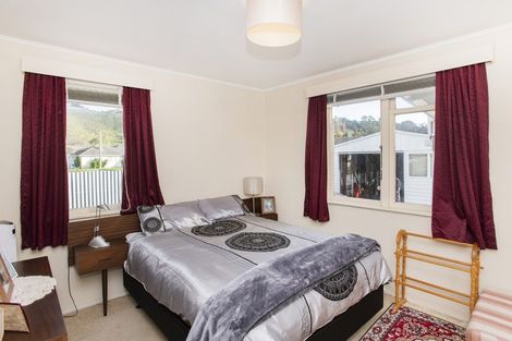 Photo of property in 33 Glasgow Crescent, Kaiti, Gisborne, 4010