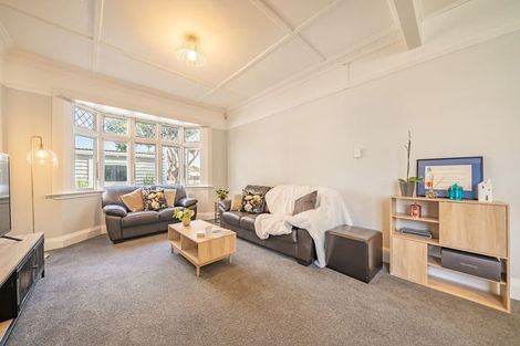 Photo of property in 3 Malone Road, Waterloo, Lower Hutt, 5011