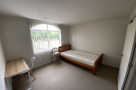 Photo of property in 14 Lime Crescent, Papakura, 2110