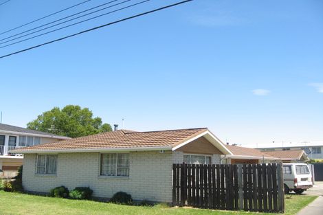 Photo of property in 2/19 Tweed Street, Richmond, Christchurch, 8013