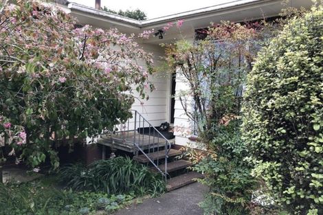 Photo of property in 2/142 Cascades Road, Pakuranga Heights, Auckland, 2010