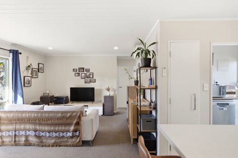 Photo of property in 65 Coopers Road, Dallington, Christchurch, 8061